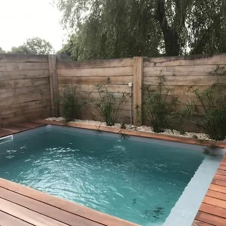 Le Bois Des Treans *