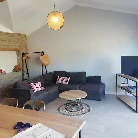 Le Bois Des Treans * Les Moutiers