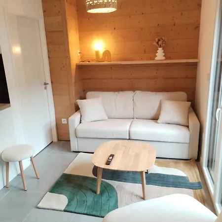 Le Bois Des Tréans Les Moutiers